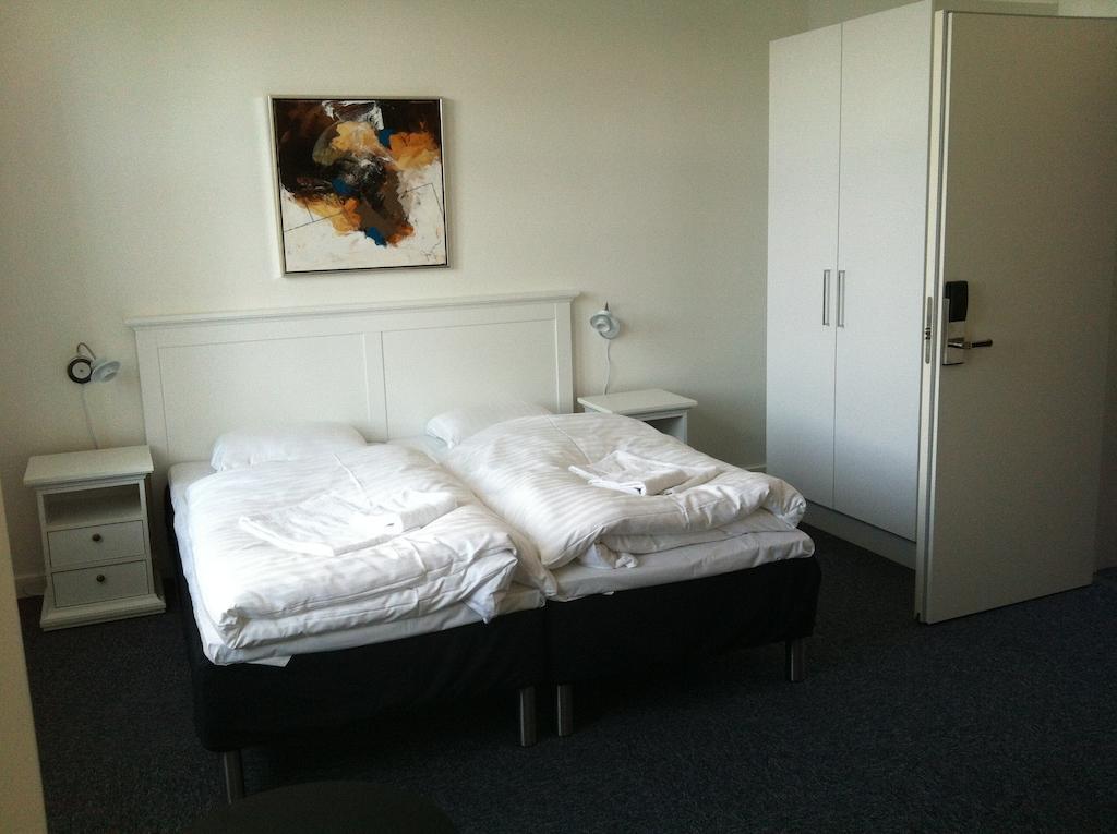 רונה Hotel Posthuzed חדר תמונה